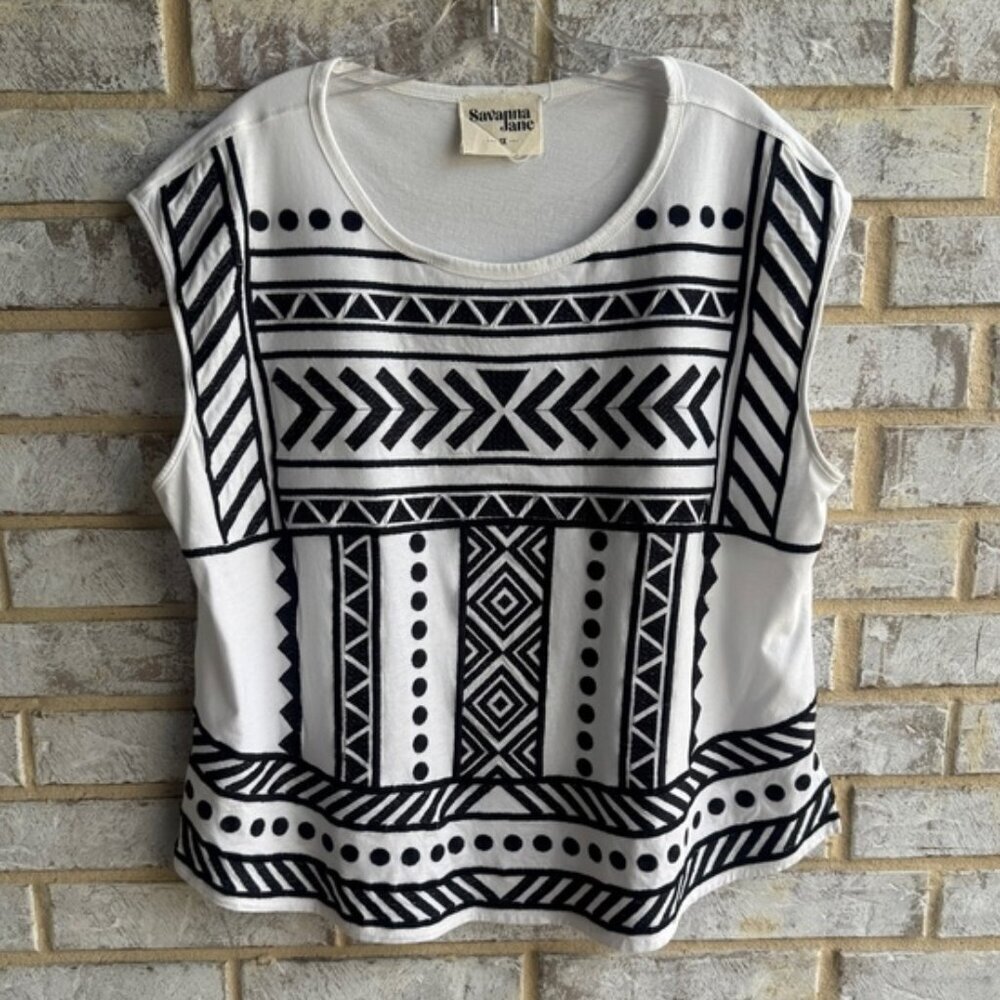 Savanna Jane Sleeveless Aztec Embroidered Tee Shirt Women's Size 1X